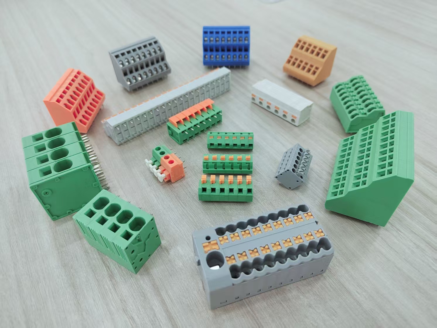 How To Choose The Right Terminal Blocks: Expert Advice And Its Importance